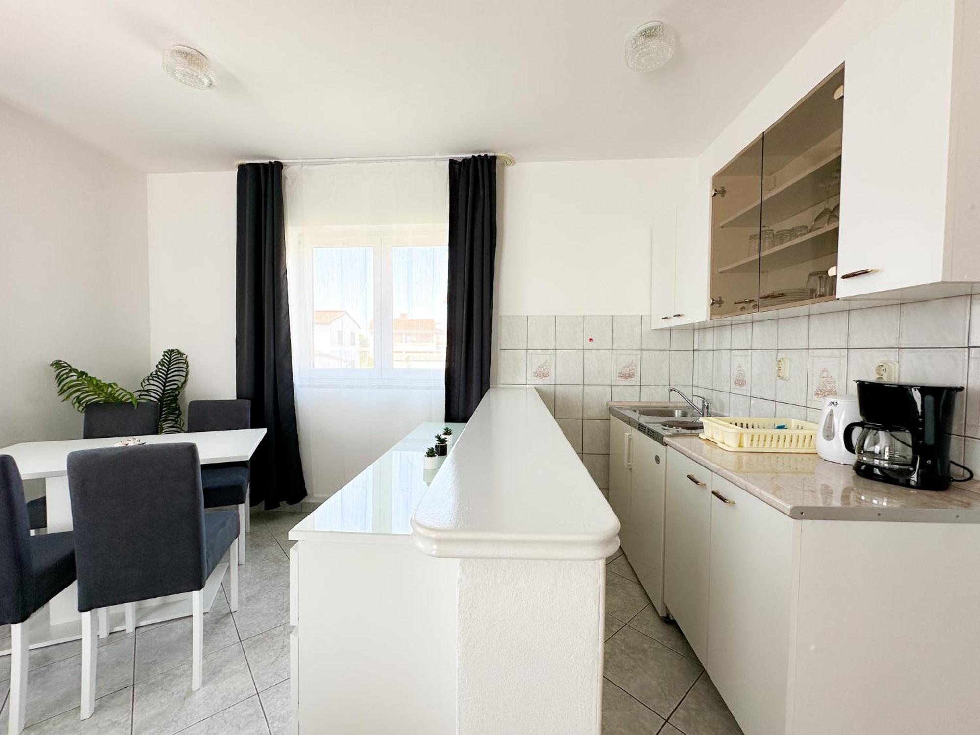 Sunside Apartments Pula Exterior photo